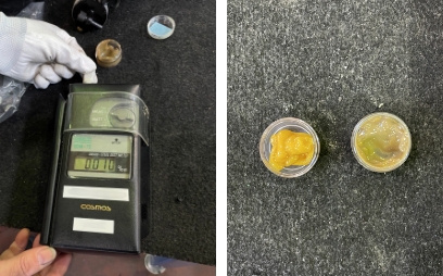 グリースバス内の残圧を抜く為、ロボット本体になじみ運転動作を実施する。